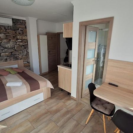 Dream Lux Apartman ハイデゥソボスロー エクステリア 写真